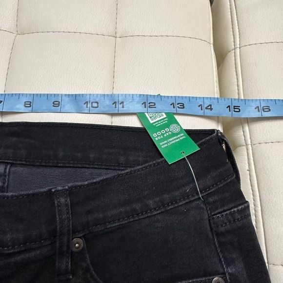NWT Gap baby bootcut mid rise woman’s black jeans 29 8 (x11) - Picture 4 of 5